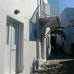 White Myth 3* Mykonos Town