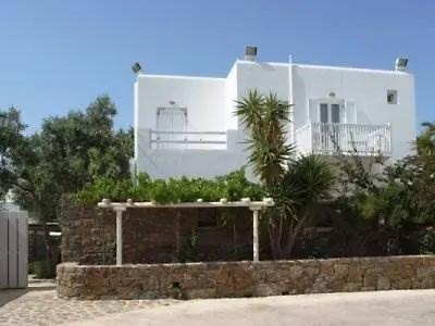 בית הארחה White Myth