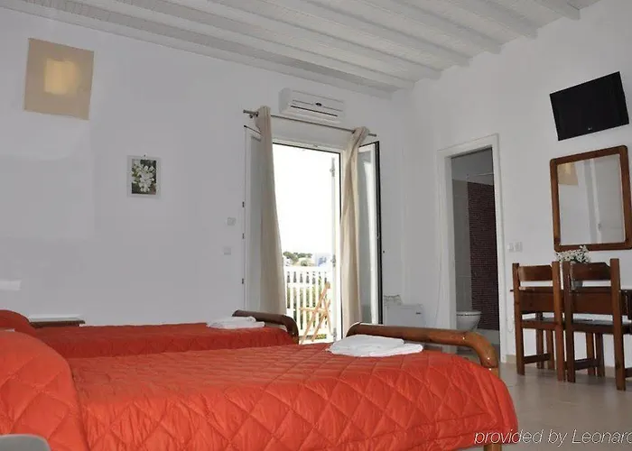 وايت ميث 3* Mykonos Town