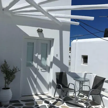 Πανσιόν White Myth