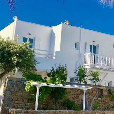 Maison d'hôtes White Myth 3*