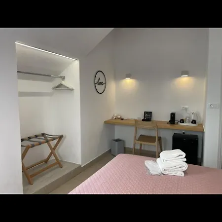 ゲストハウス ホワイト ミス Mykonos Town