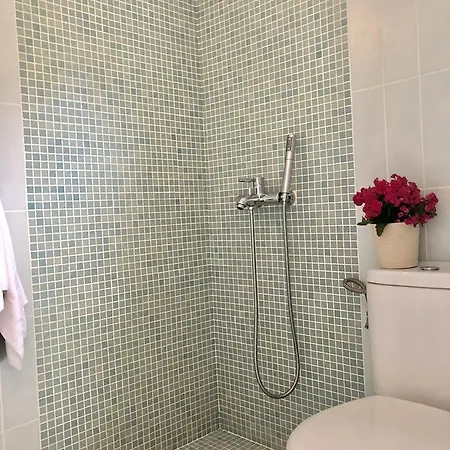 ゲストハウス ホワイト ミス